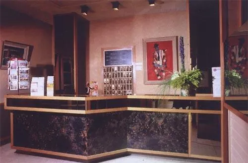 Buffault Grand Hotel Lafayette Szálloda 2*